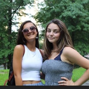 Meet your Posher, Abby